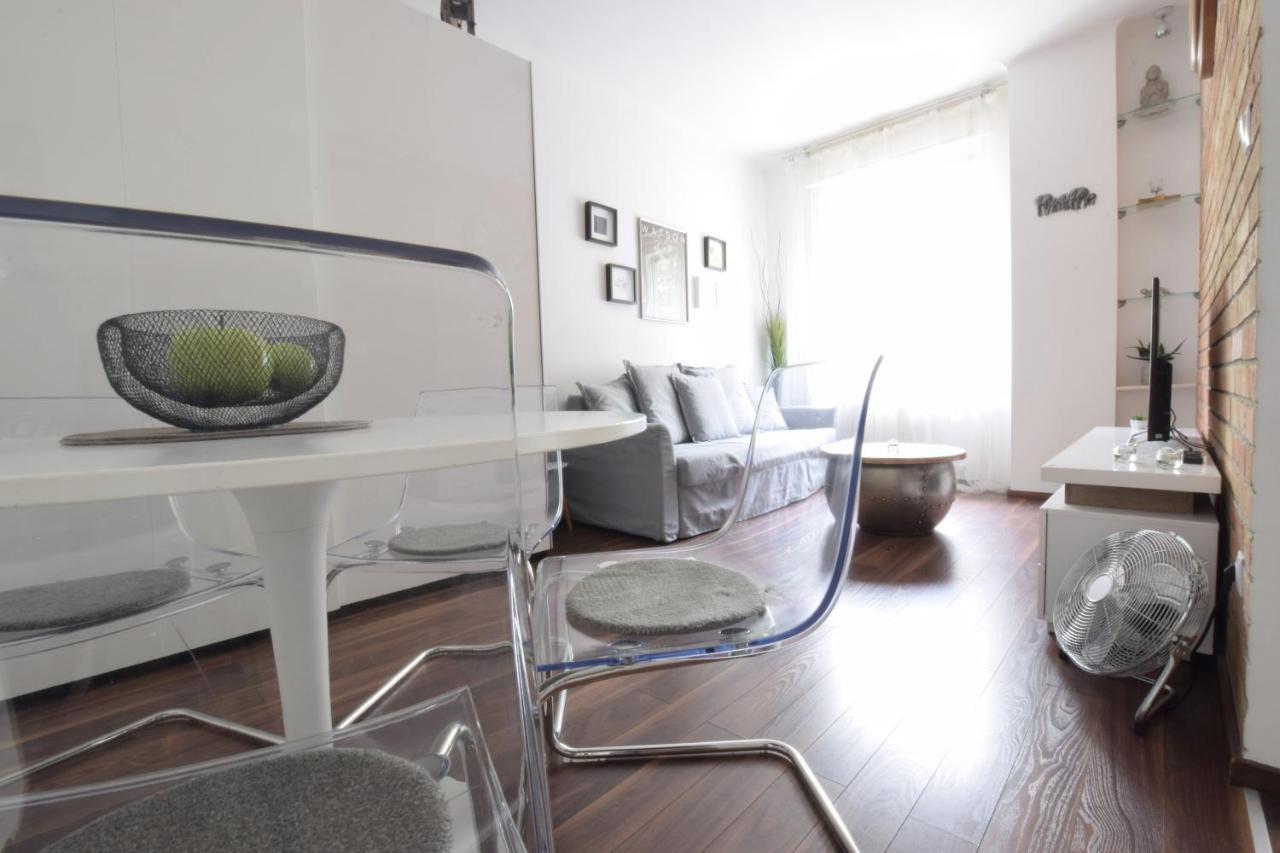 בודפשט Standard Apartment By Hi5 - Nagymezo 11 מראה חיצוני תמונה