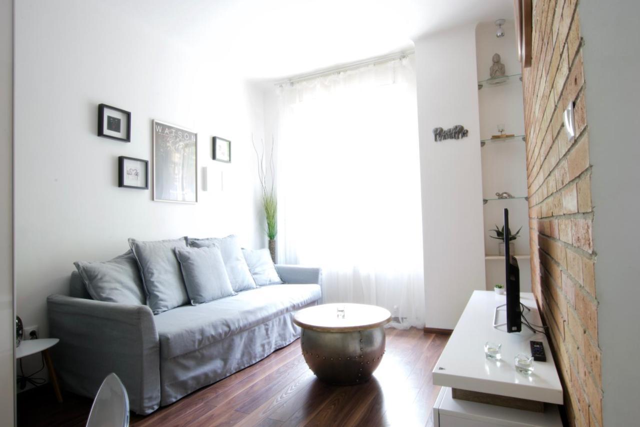 בודפשט Standard Apartment By Hi5 - Nagymezo 11 מראה חיצוני תמונה